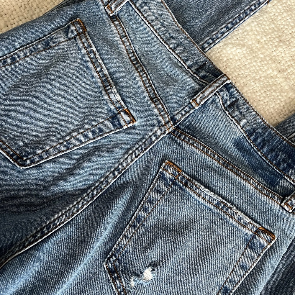Abercrombie and Fitch the 90s slim straight